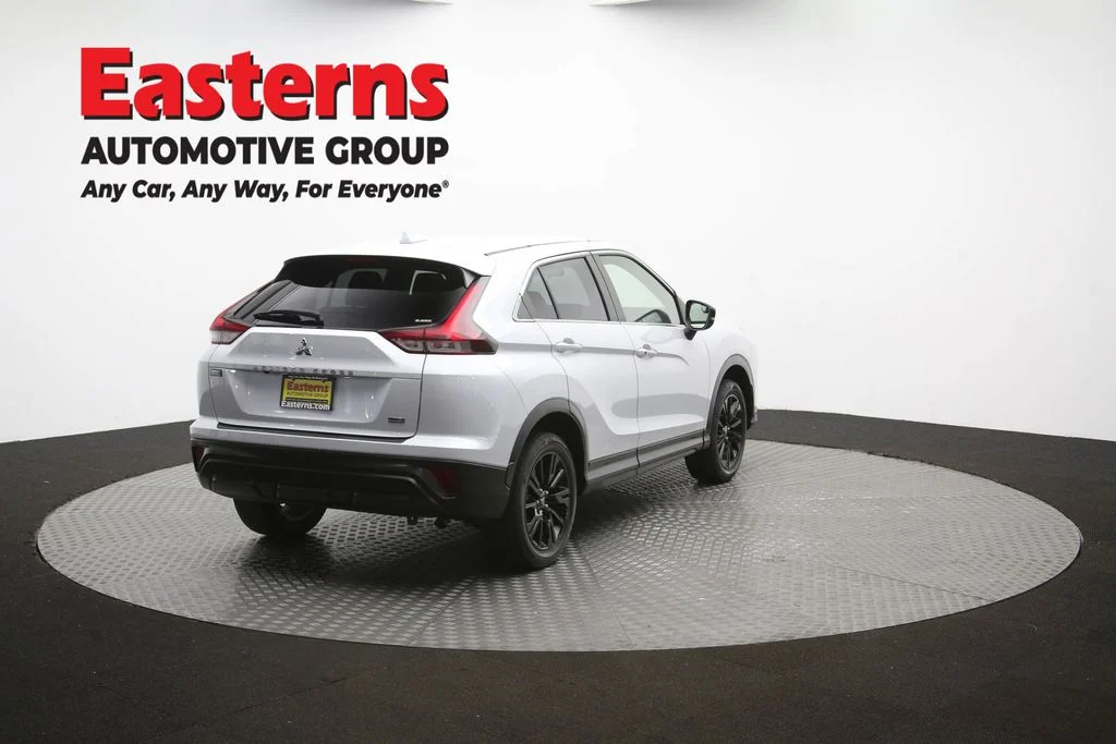 Used 2024 White Mitsubishi LE image 38