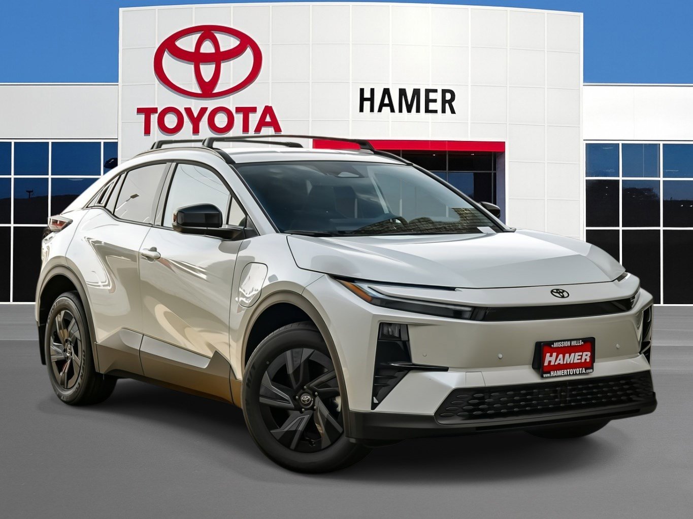 New 2026 Wind Chill Pearl Toyota SE image 1