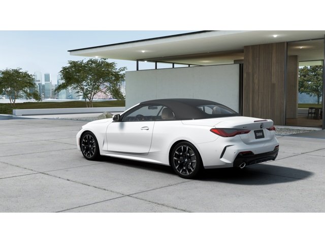 New 2027 Mineral White Metallic BMW 430i xDrive image 2