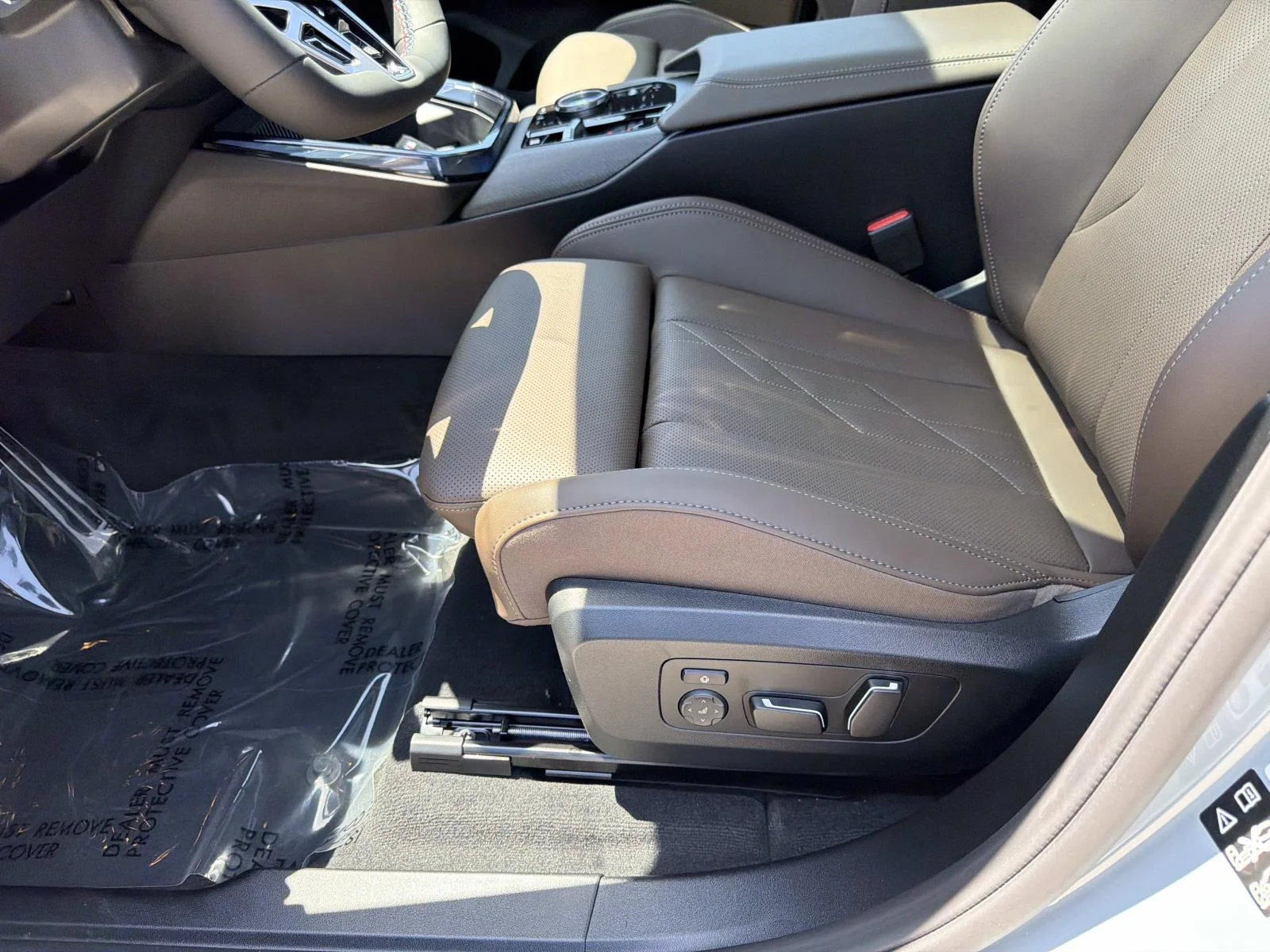 New 2026 Brooklyn Grey Metallic BMW M50 xDrive image 16
