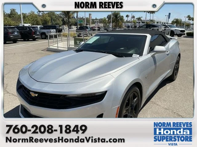 Used 2019 Silver Ice Metallic Chevrolet 1LT image 1
