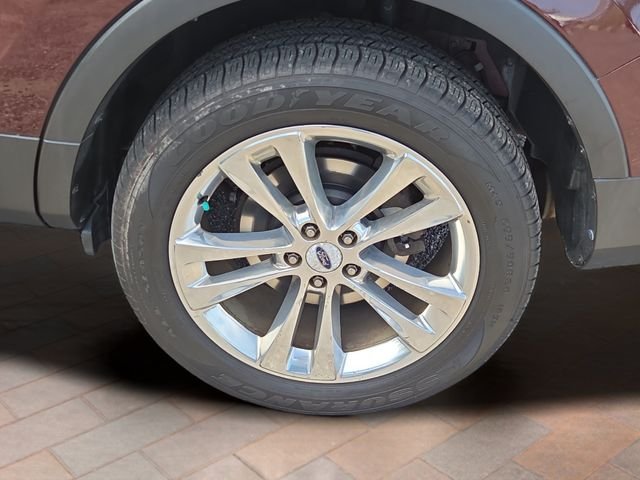 Used 2018 Burgundy Ford XLT image 27