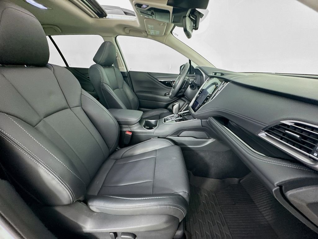 Used 2025 Crystal White Pearl Subaru Limited XT image 38