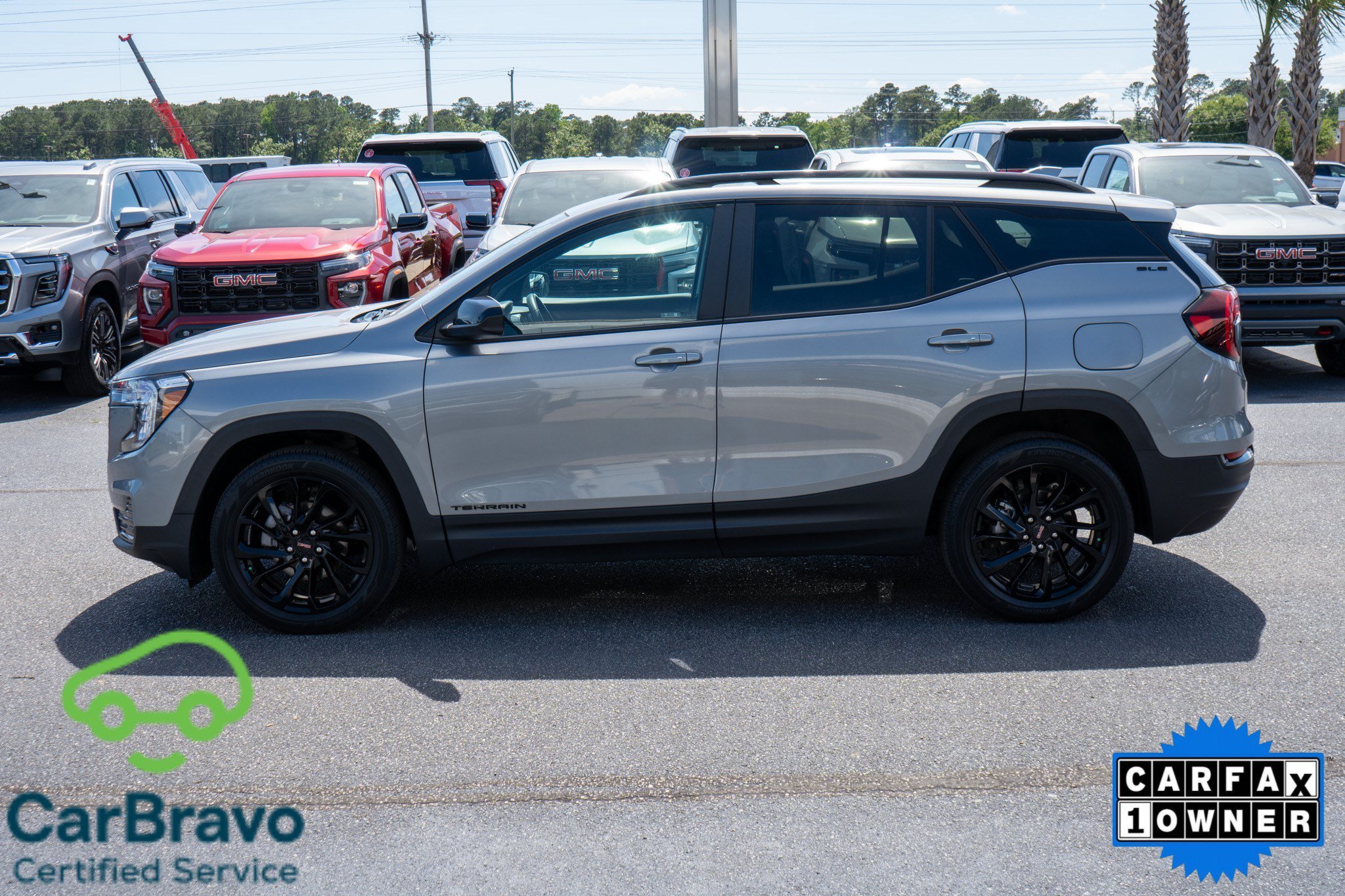 2023 GMC Terrain SLE - Photo 6