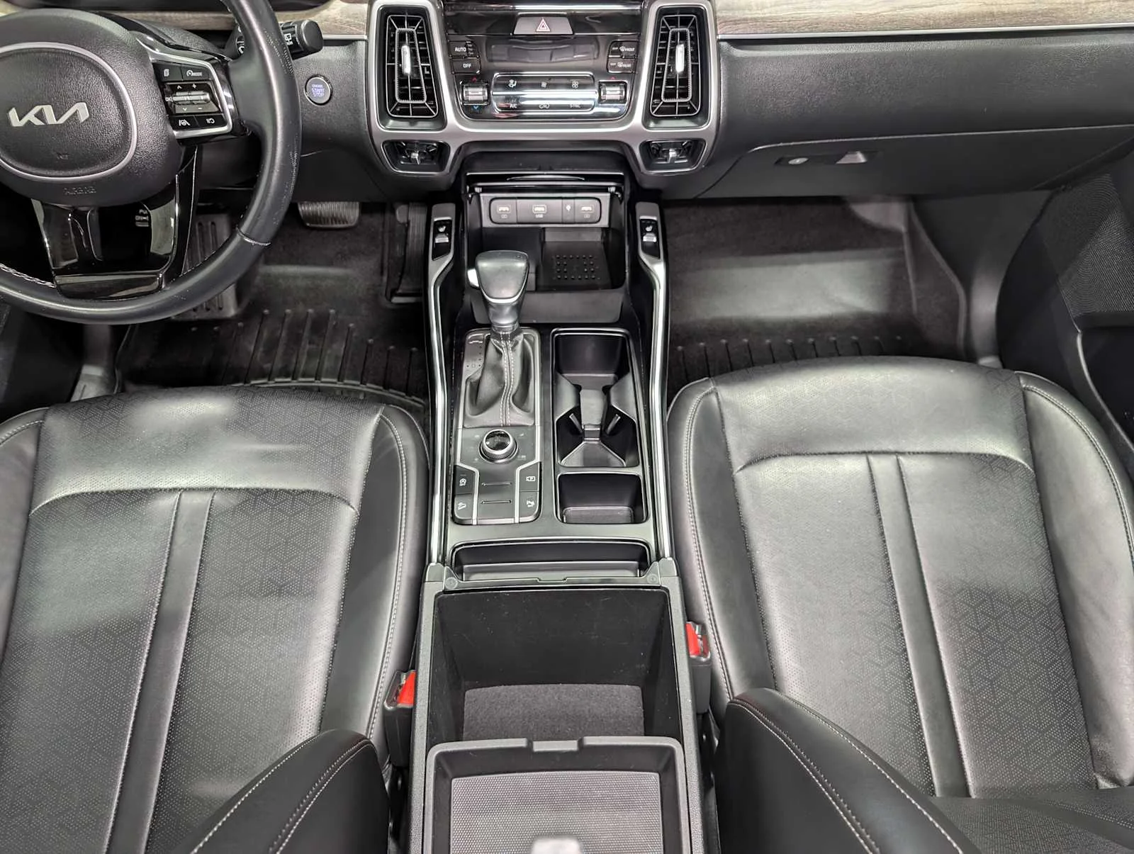 Used 2023 Ebony Black Kia X-Line S image 19