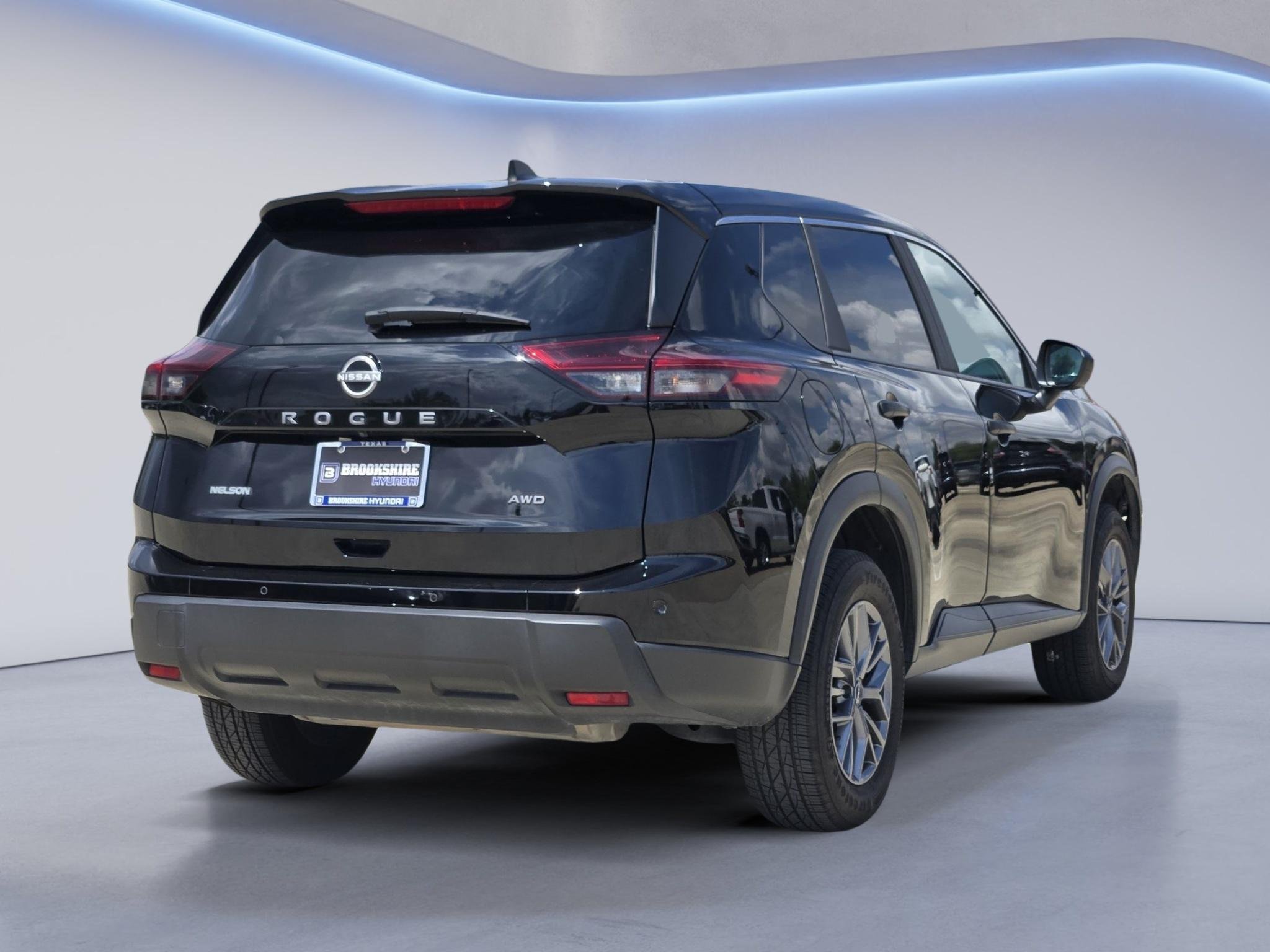 Used 2025 Super Black Nissan S image 6