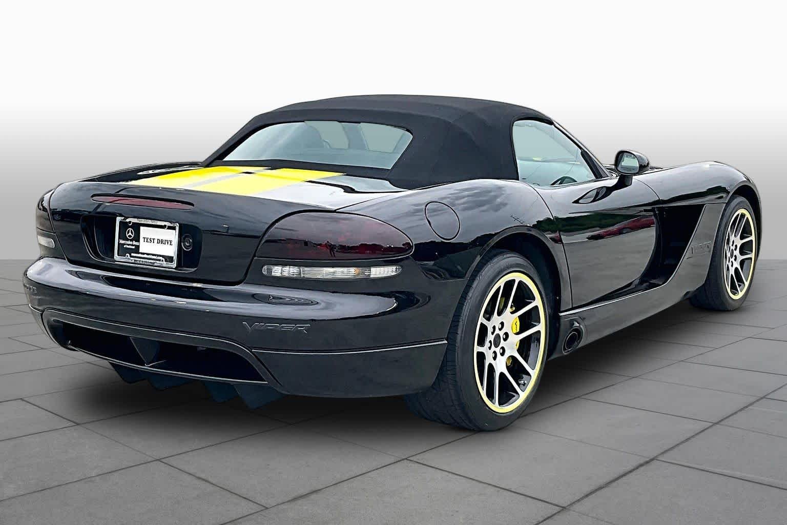 Used 2003 Viper Black Dodge SRT-10 image 11