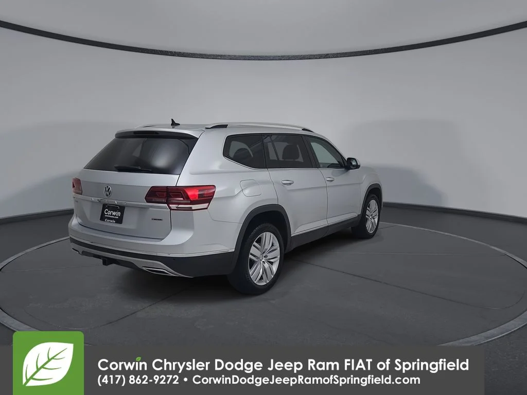 Used 2019  Volkswagen SEL image 14