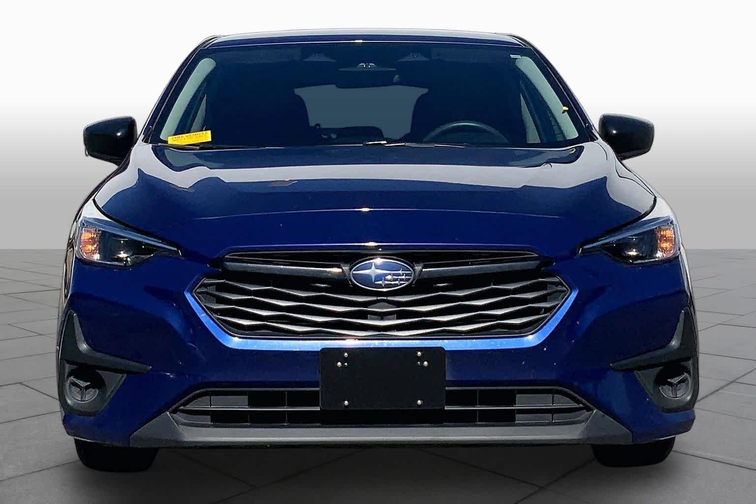 Used 2025 Sapphire Blue Pearl Subaru  image 4