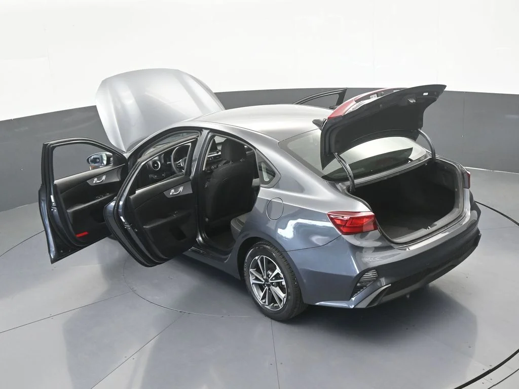 Used 2023 Gravity Gray Kia LXS image 59