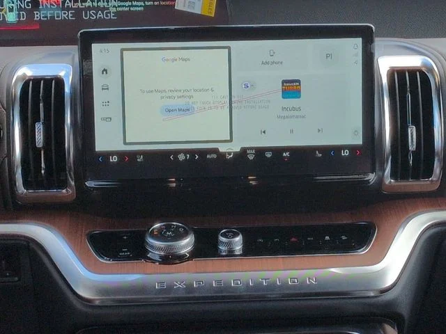 New 2026 Glacier Gray Metallic Tri-Coat Ford MAX King Ranch® image 18