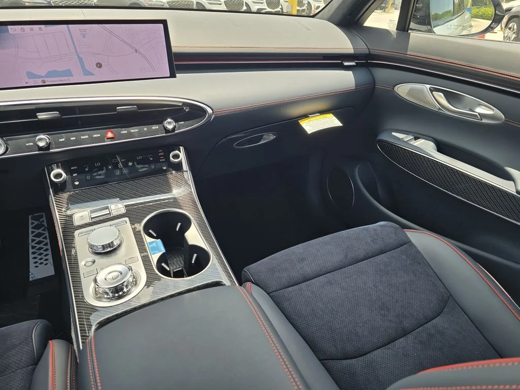 New 2027 White Genesis  image 10