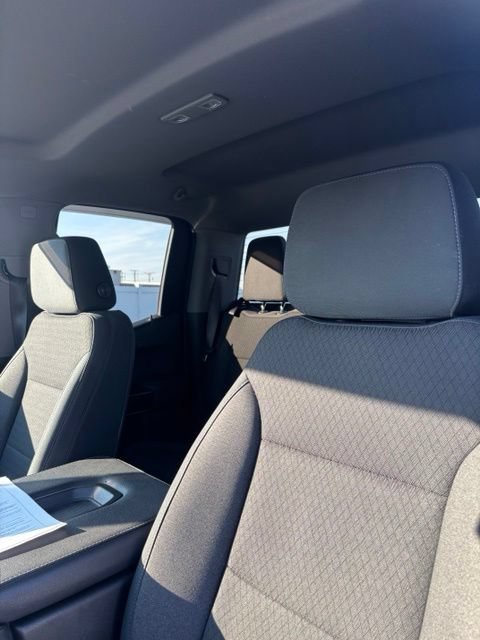 Used 2019 Summit White GMC SLE image 11
