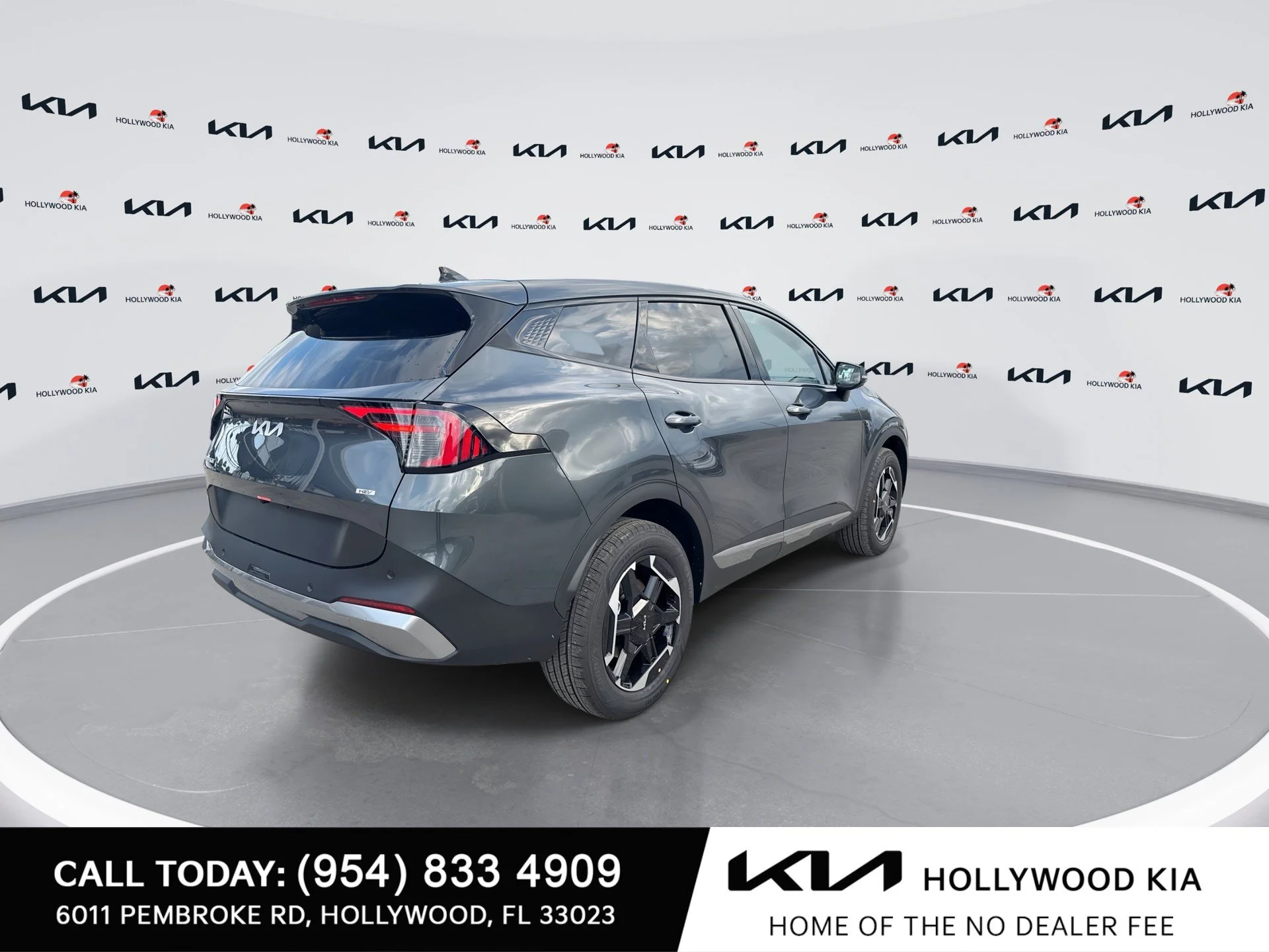 New 2027 Gravity Gray Kia S image 8