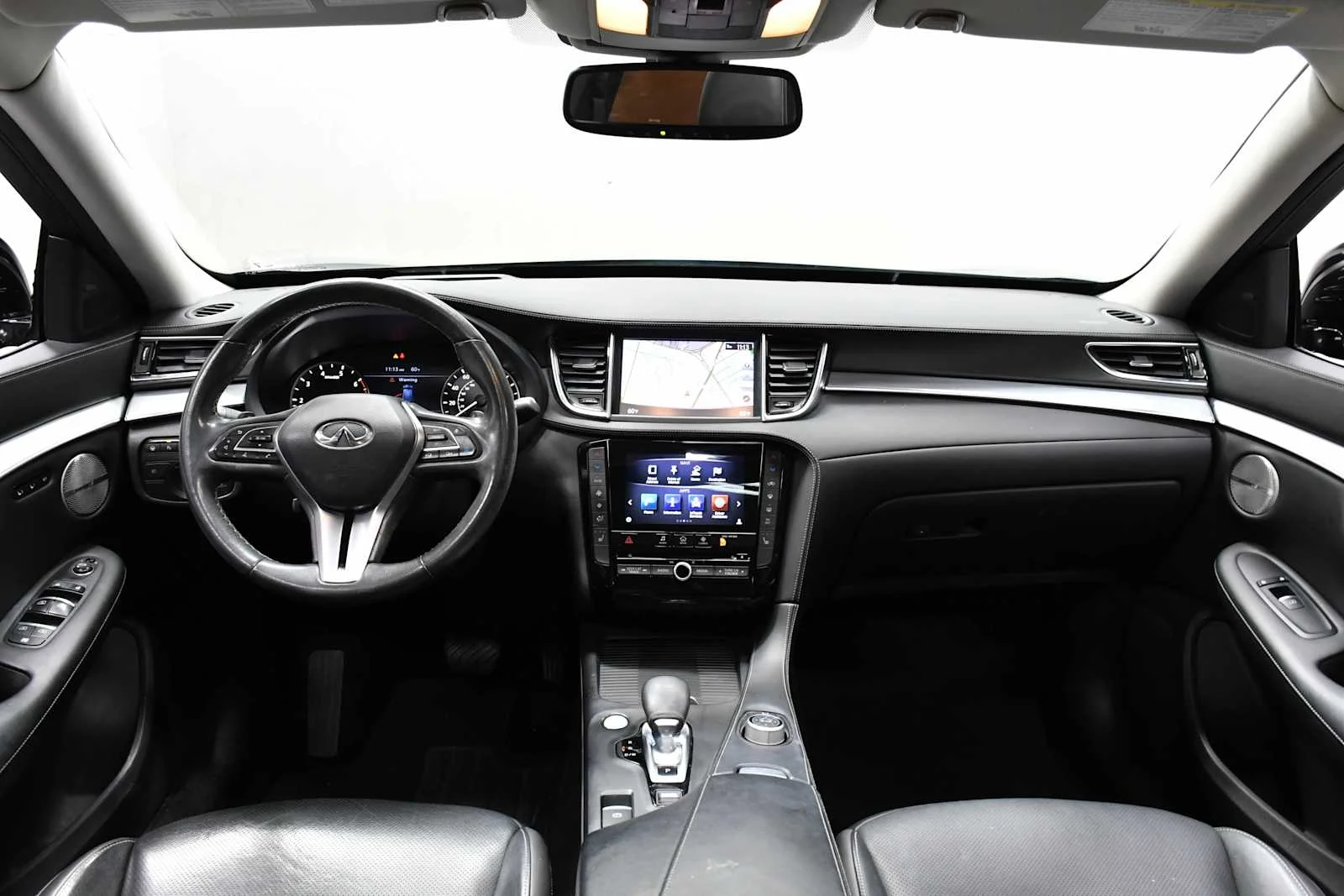 Used 2019 Black Obsidian INFINITI ESSENTIAL image 16