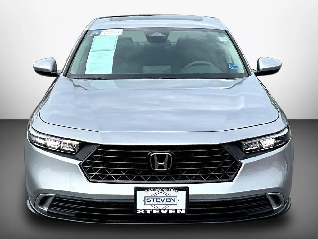 Certified Used 2023 Lunar Silver Metallic Honda 1.5T EX image 35