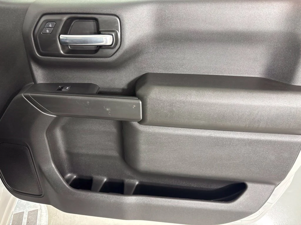 Used 2025 White Chevrolet WT image 11