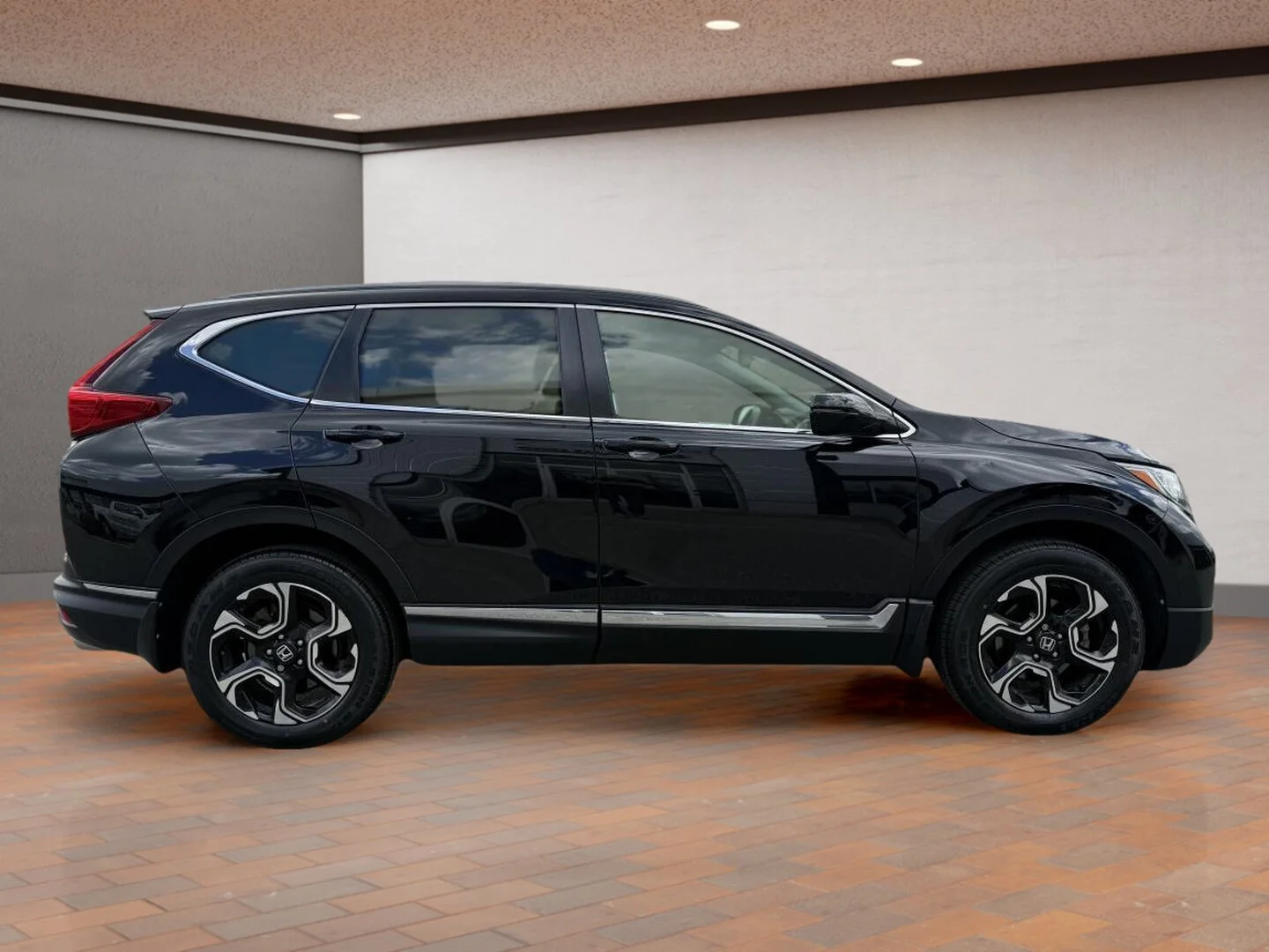 Used 2019 Black Honda Touring Awd Cvt image 6