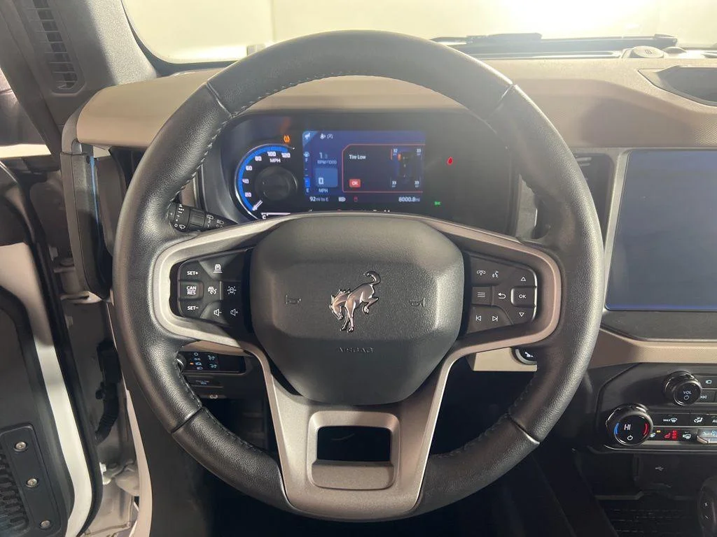 Used 2024 Oxford White Ford Wildtrak image 12