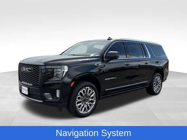 2023 GMC Yukon Denali Ultimate AWD's photo