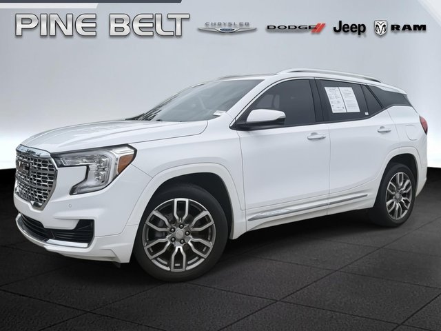 2024 GMC Terrain Denali