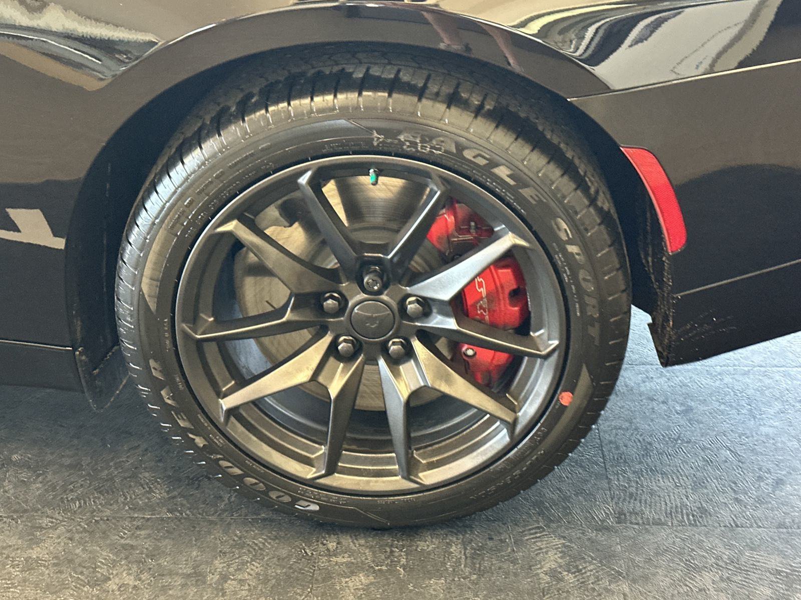 New 2024 Diamond Black Crystal Pearlcoat Dodge Scat Pack image 18