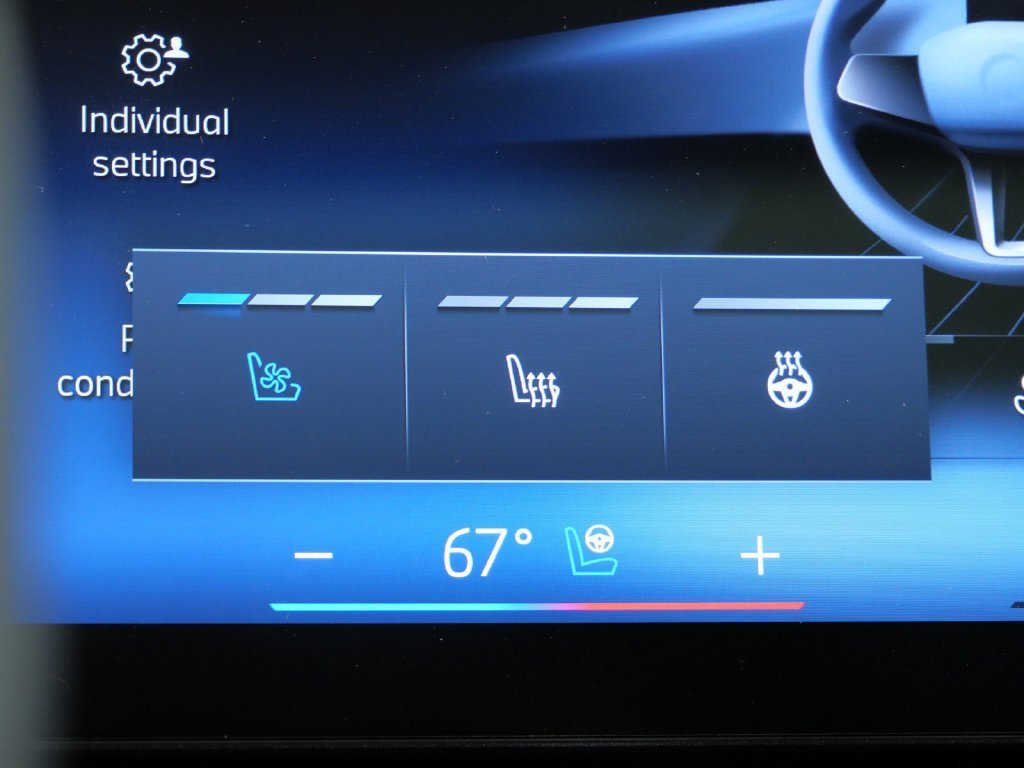 Used 2027 Black BMW xDrive40i image 48