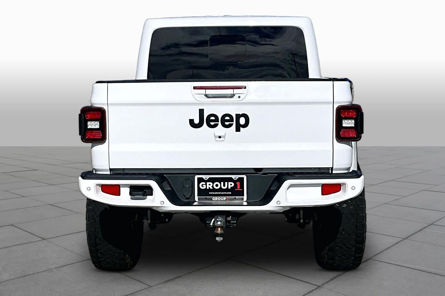 Used 2022 Bright White Clearcoat Jeep High Altitude image 5