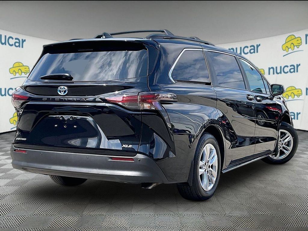 Used 2025 Black Toyota XLE image 6