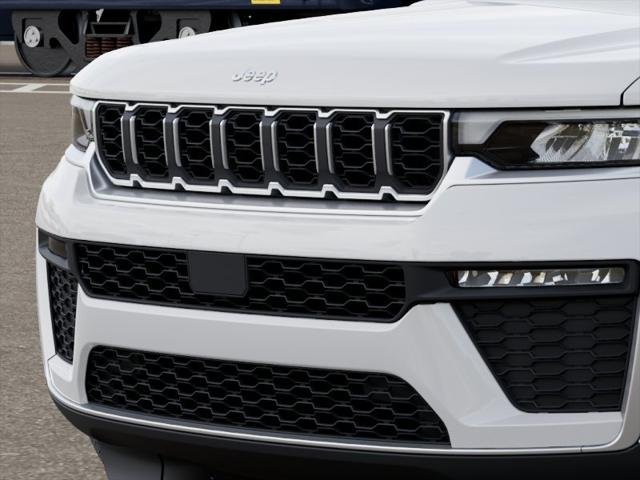 New 2027 Bright White Clear-Coat Paint Jeep Limited Reserve image 19