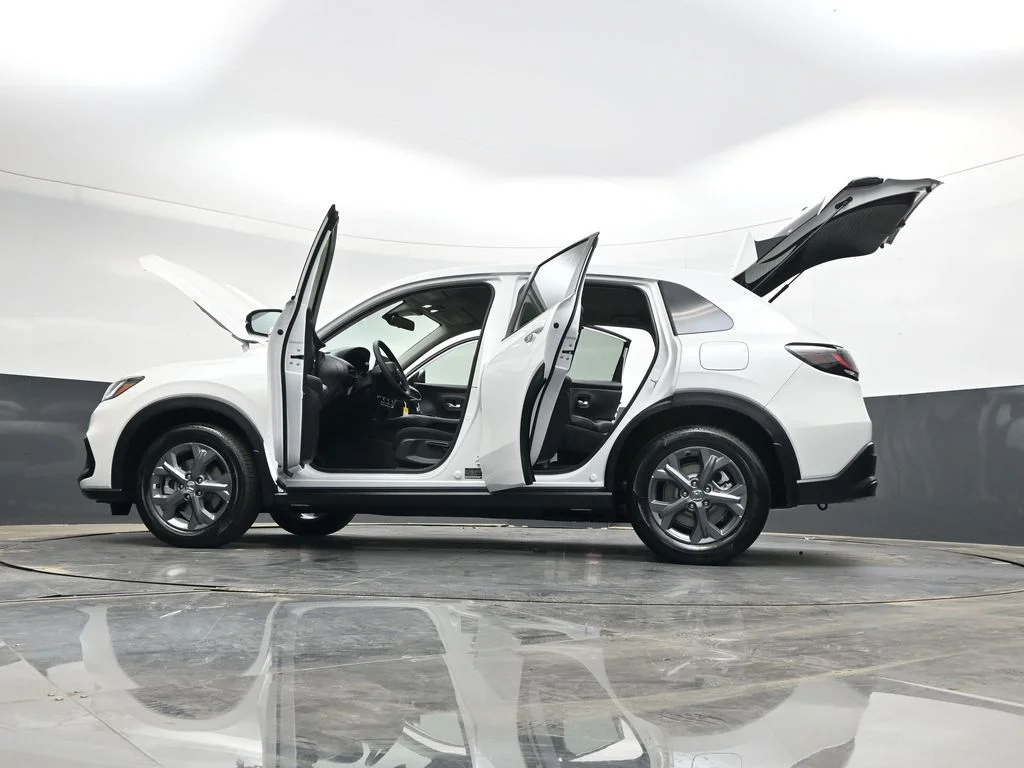 New 2026 Platinum White Pearl Honda LX image 36