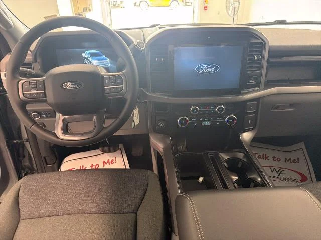 New 2026 Iconic Silver Metallic Ford XLT image 37