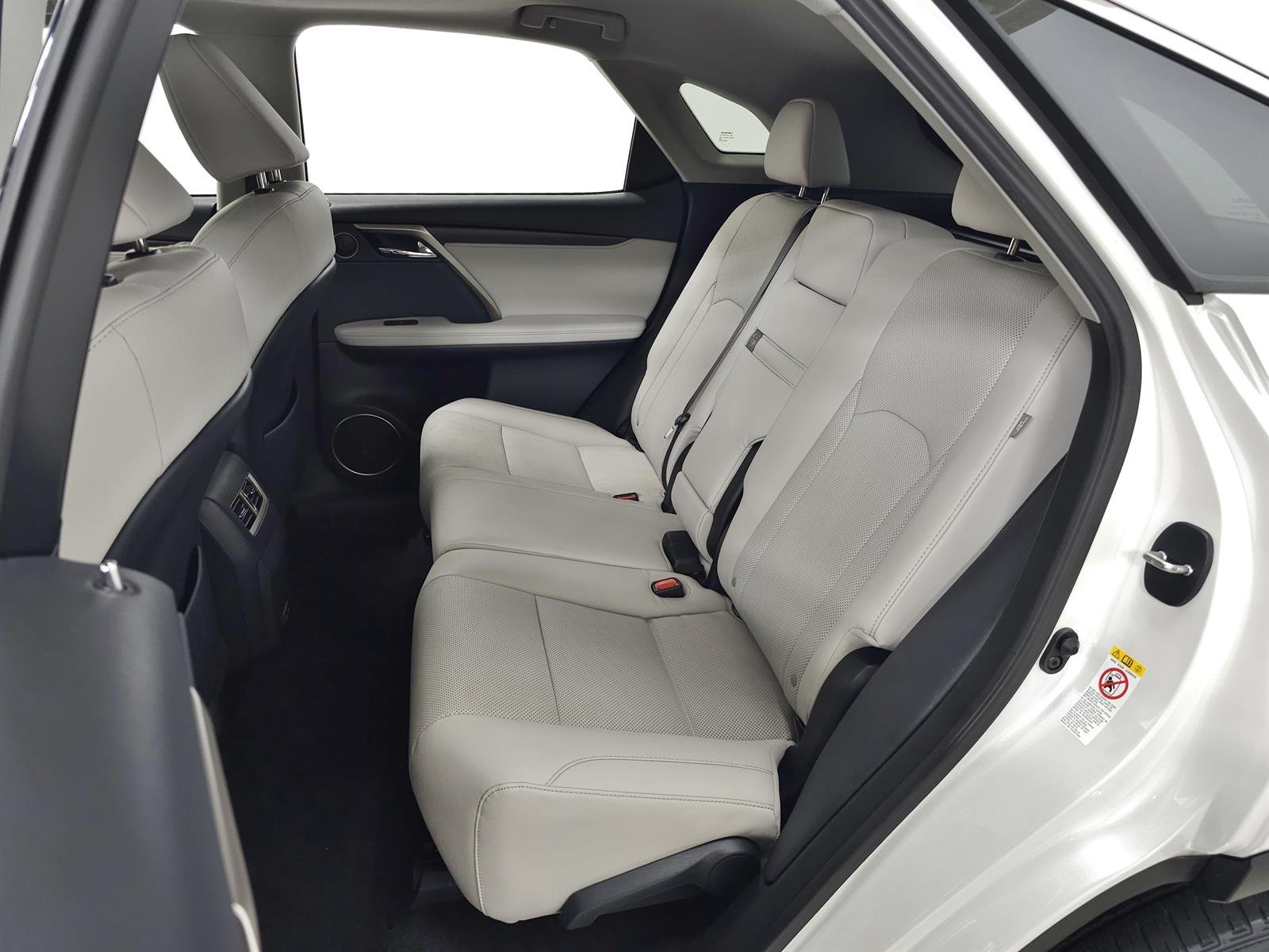 Certified Used 2020 White Lexus  image 31