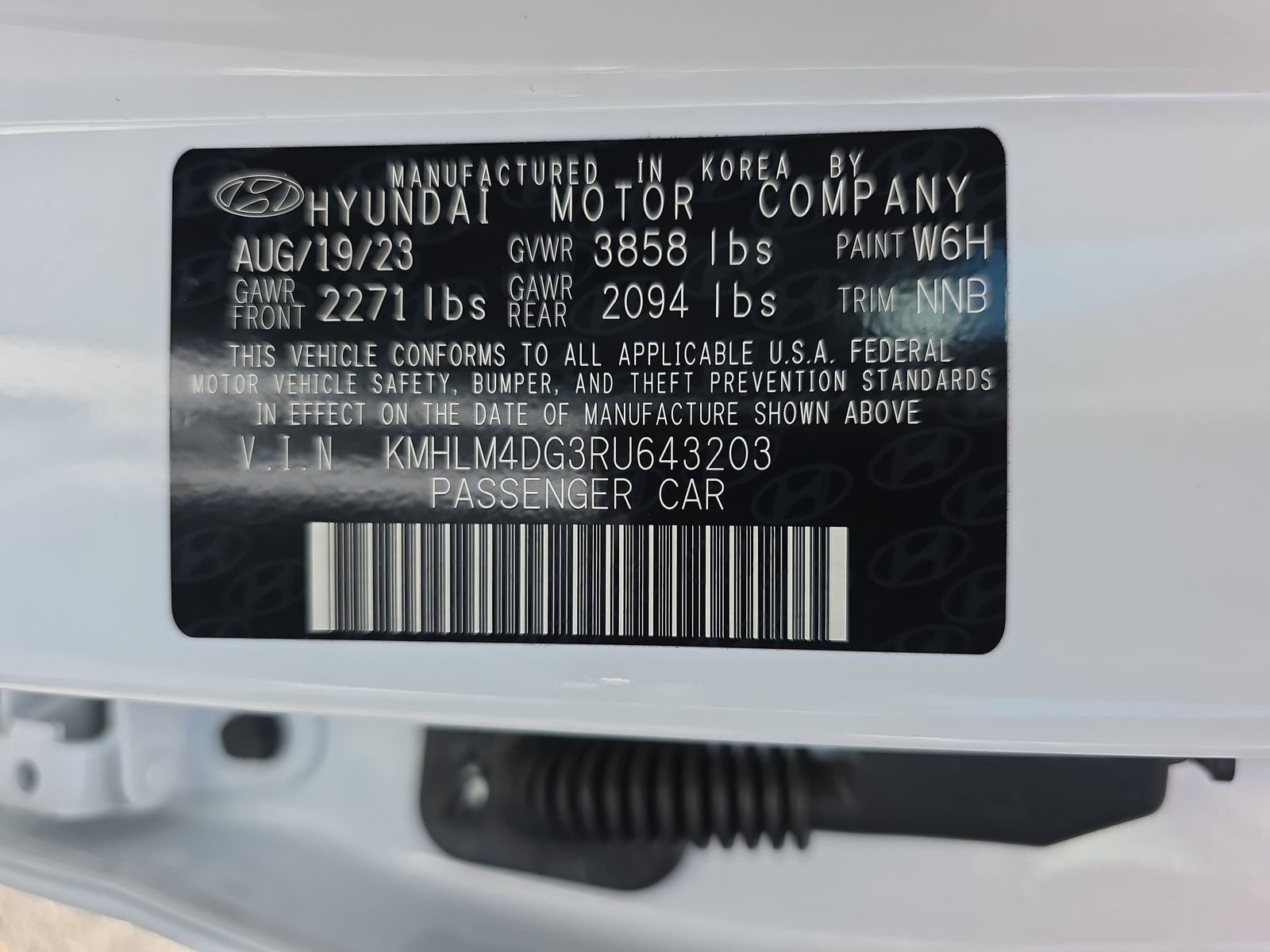 Used 2024 White Hyundai SEL image 34