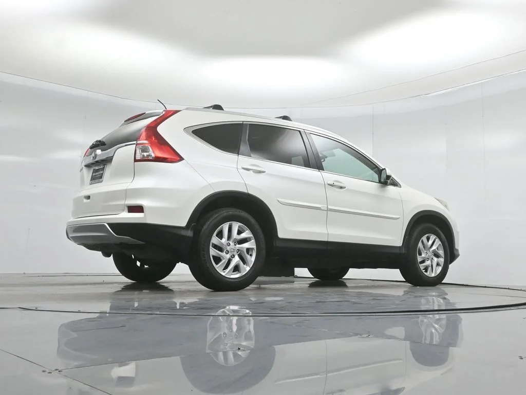 Used 2016 White Honda EX-L image 46