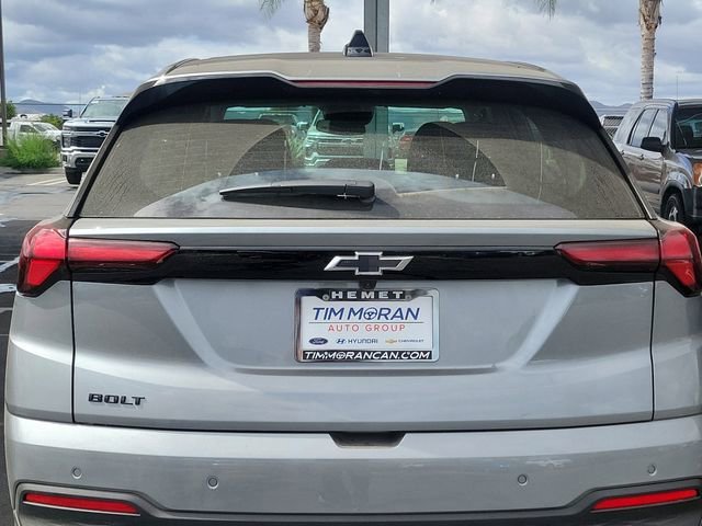 2027 Chevrolet Bolt LT - Photo 19