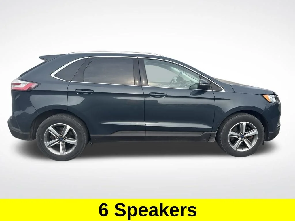 Used 2019 Green Ford SEL image 4