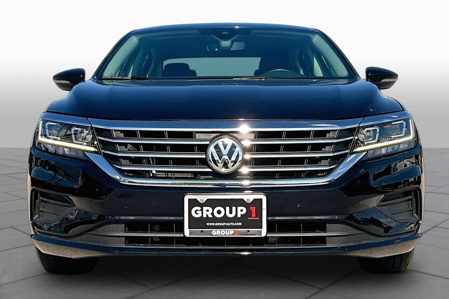 Pre-Owned 2020 Volkswagen Passat 2.0T SE