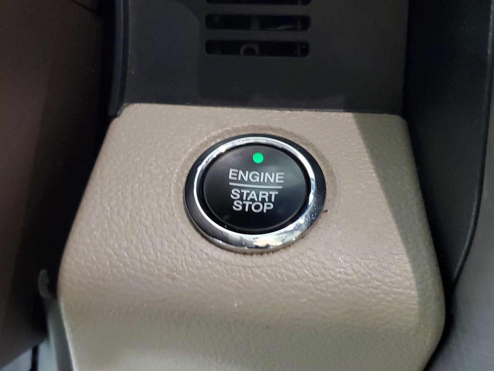 Used 2019 Black Ford Limited image 27