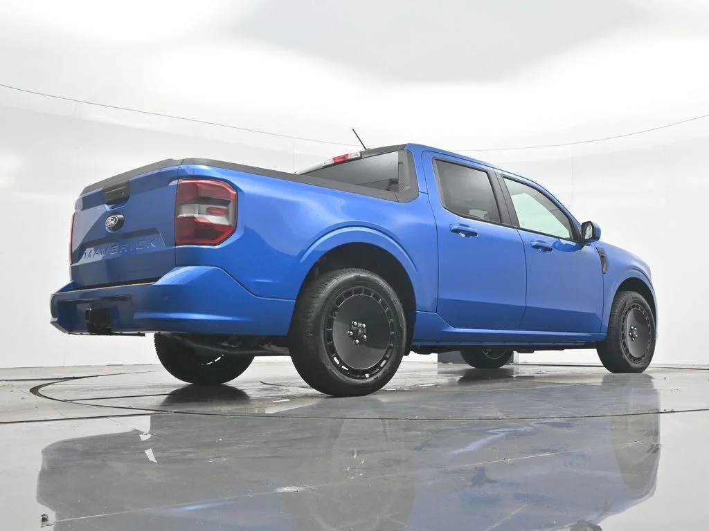 New 2026 Velocity Blue Ford Lobo™ image 44