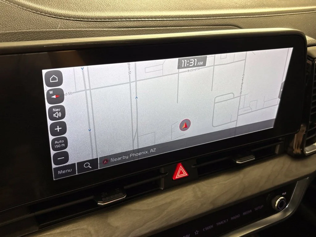 Used 2023 Green Kia X-Line image 36