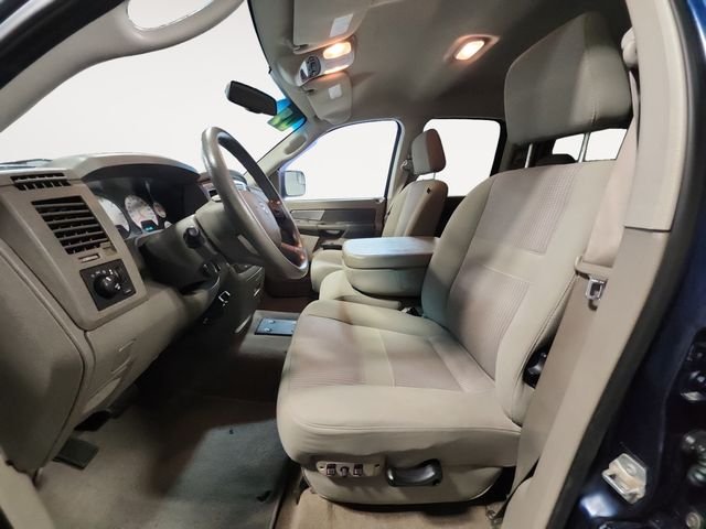Used 2009 Blue Dodge SLT image 9