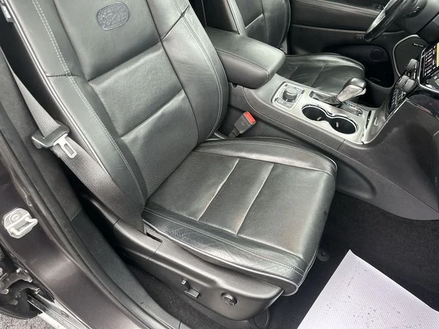 Used 2020 Gray Jeep Overland image 28