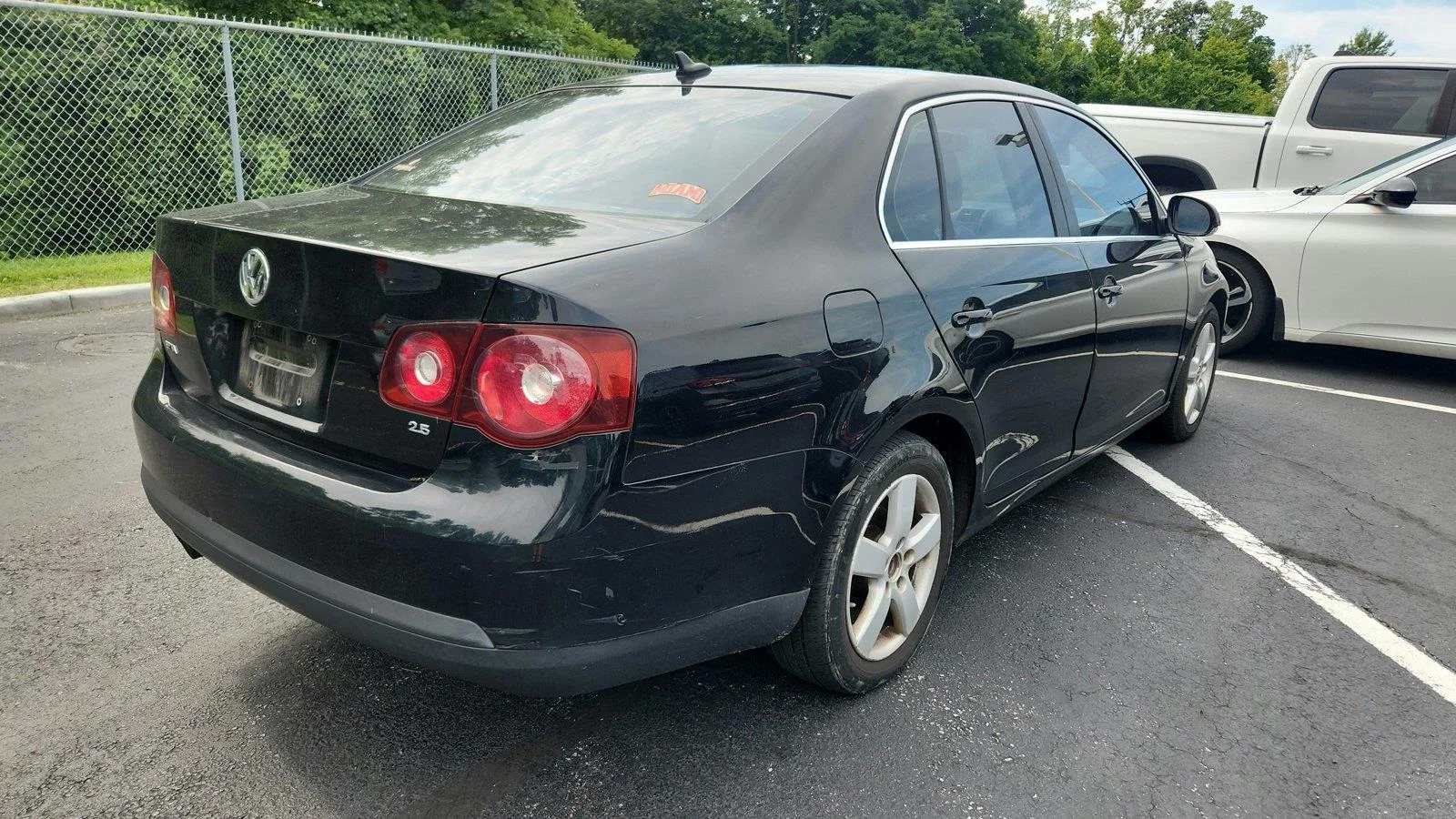 Used 2009 Volkswagen Jetta SE with VIN 3VWRM71K09M078421 for sale in Florence, KY