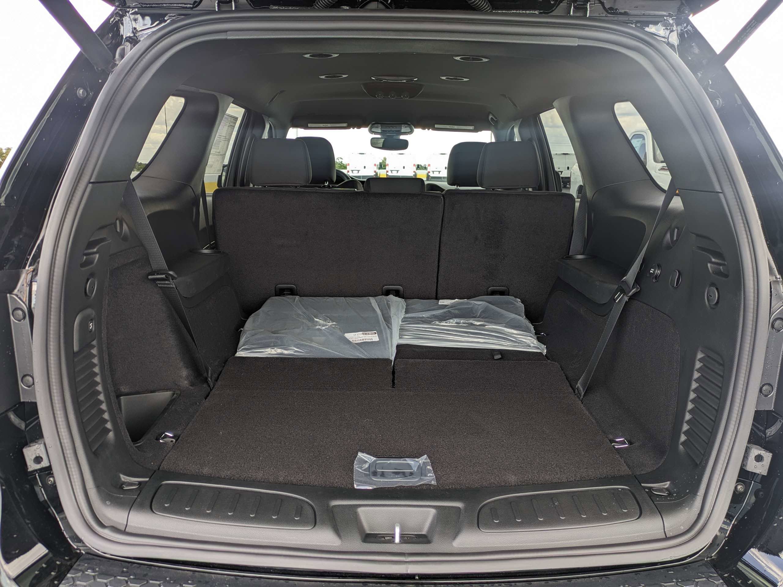 New 2026 Diamond Black Clear-Coat Exterior Paint Dodge GT image 12