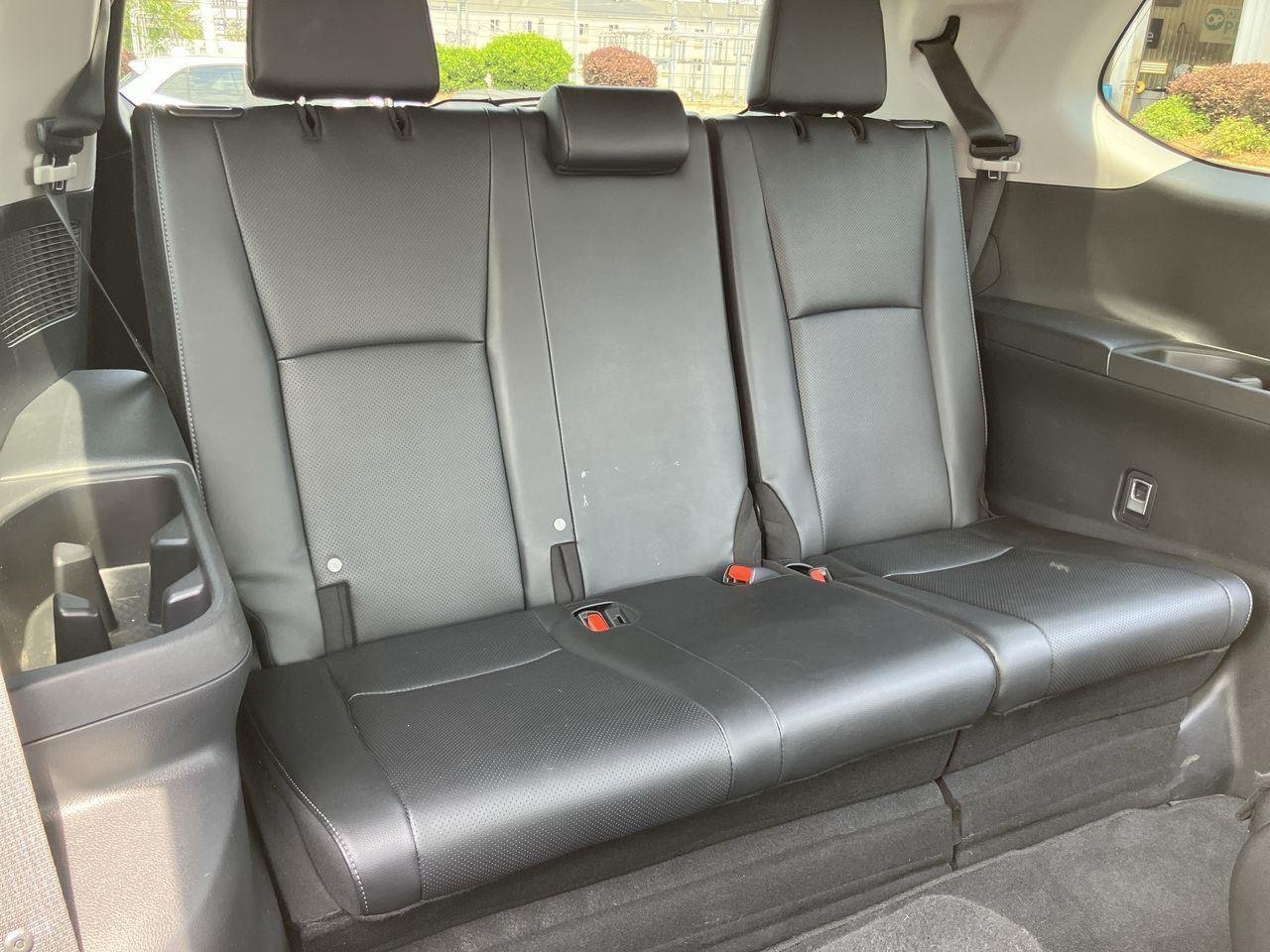 Used 2024 White (Wind Chill Pearl) Toyota Platinum AWD image 34