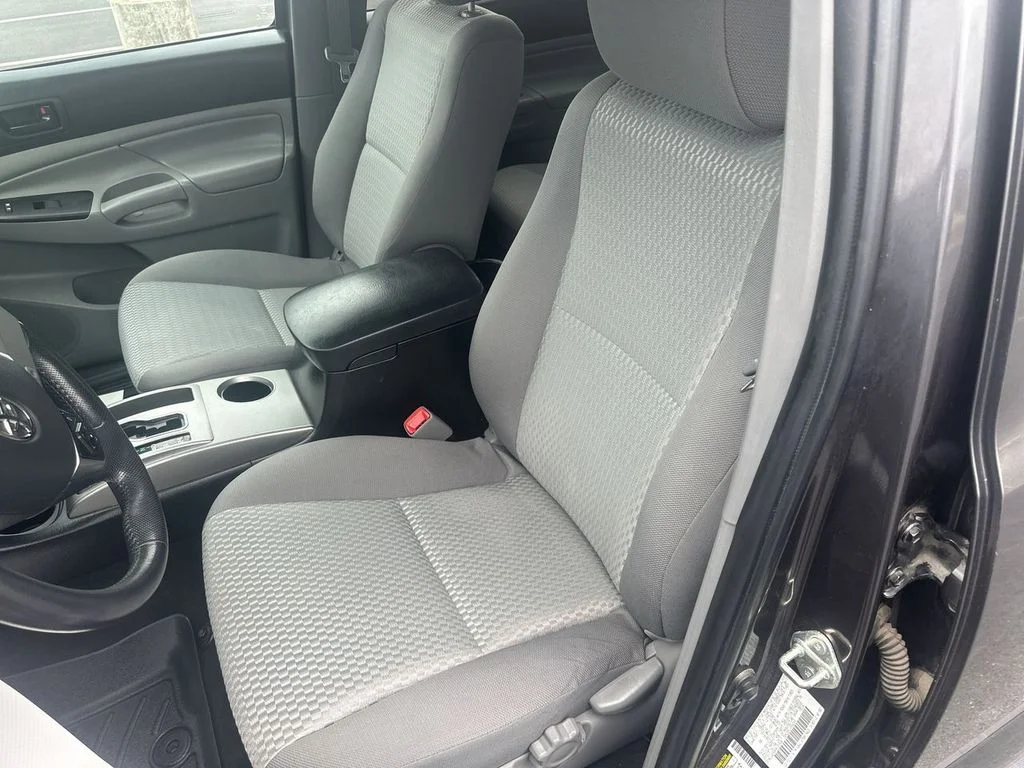 Used 2015 Gray Toyota Base image 17
