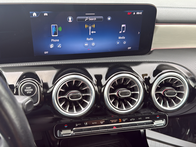 Used 2025 White Mercedes-Benz CLA 250 image 22