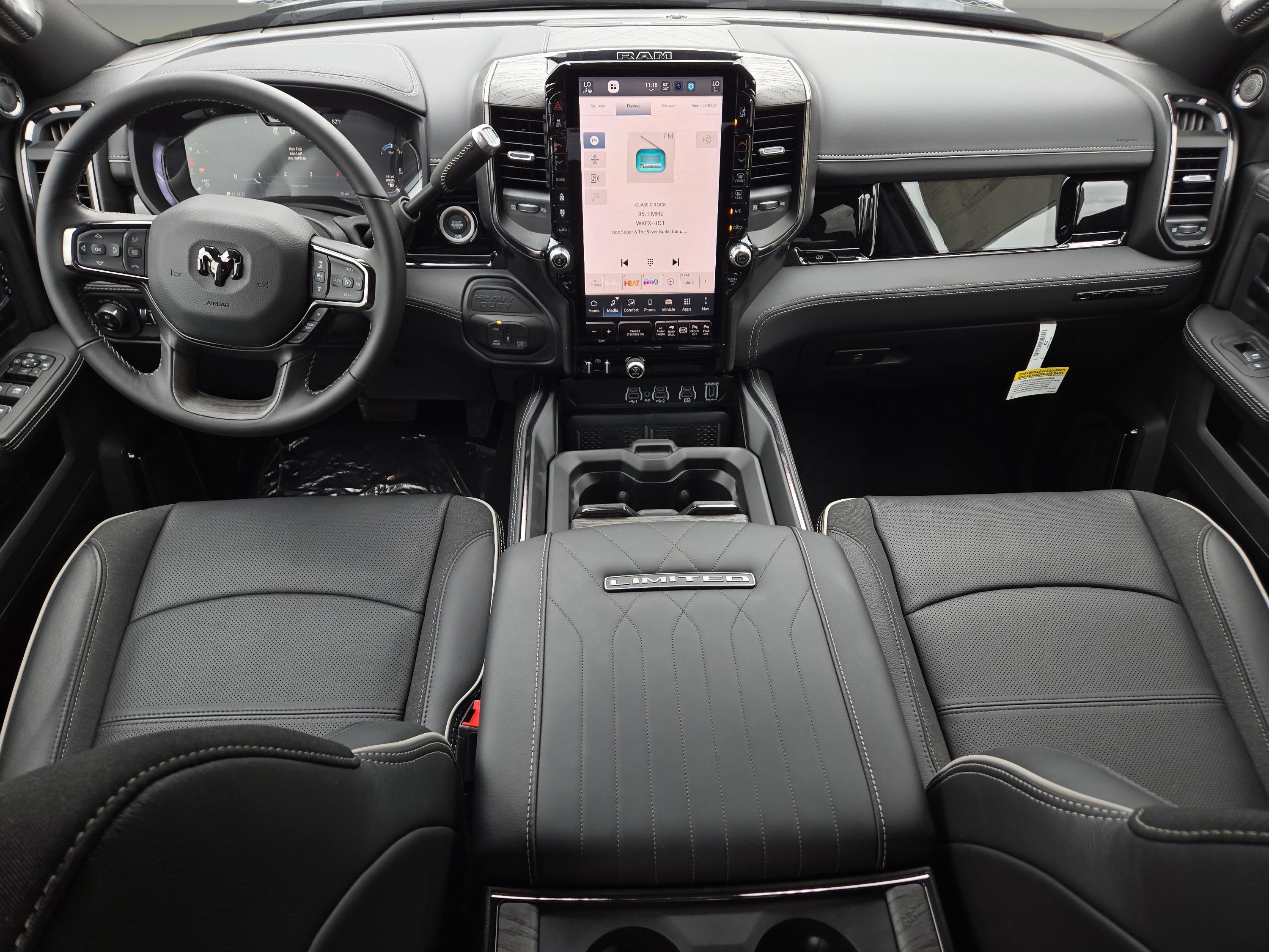 New 2026 Diamond Black Crystal Pearlcoat Ram Limited image 18