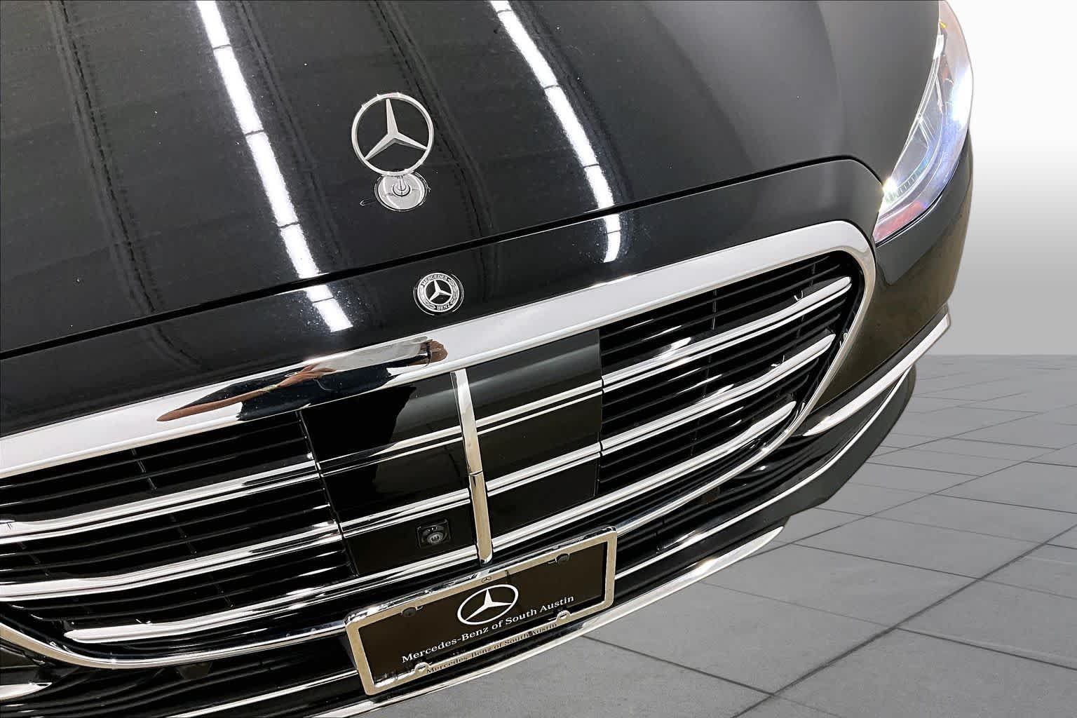 Certified Used 2025 Black Mercedes-Benz S 500 image 29